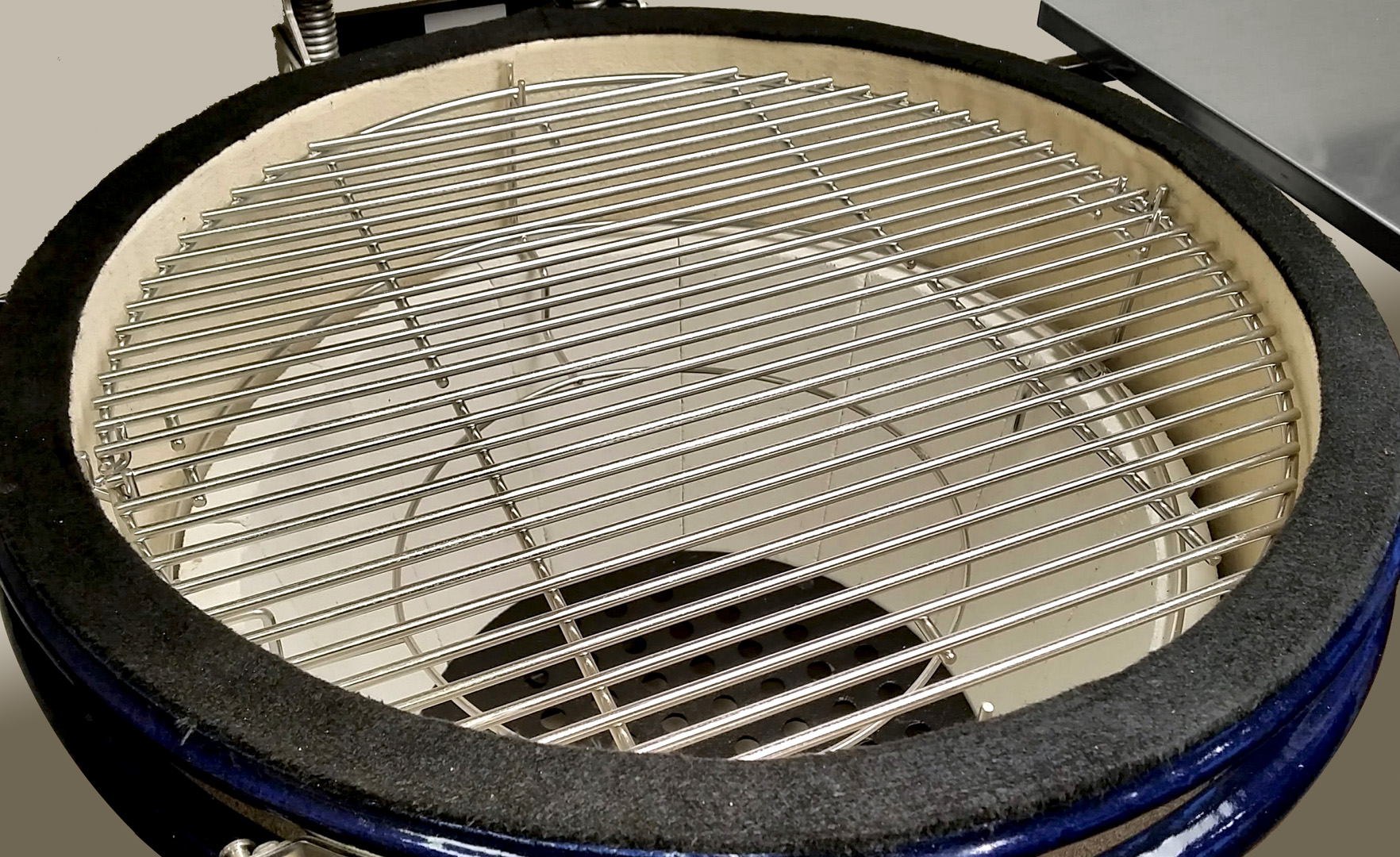 Multi-Grid shown with both grids on the top level of a Multi-Rack; Crucible Firebox shown below them
