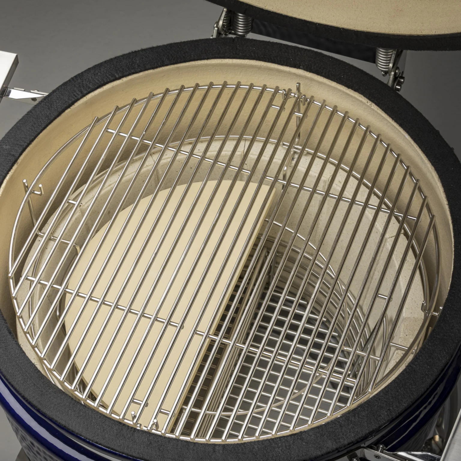 Cooking Grid At Top Half Two Piece Heat Deflector